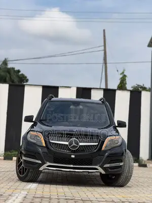 Mercedes-Benz GLK-Class 350 2010 Black