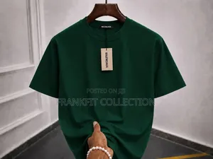 Round Neck
