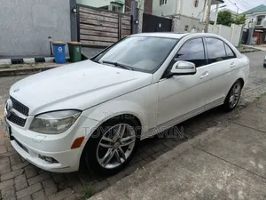Mercedes-Benz C300 2008 White