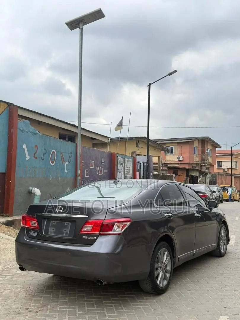 Lexus ES 350 2012 Gray