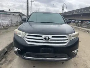 Toyota Highlander Limited 2012 Black
