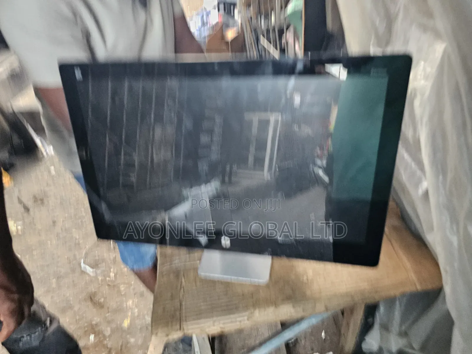 Desktop Computer HP Pavilion 27 16GB Intel Core i7 HDD 1T