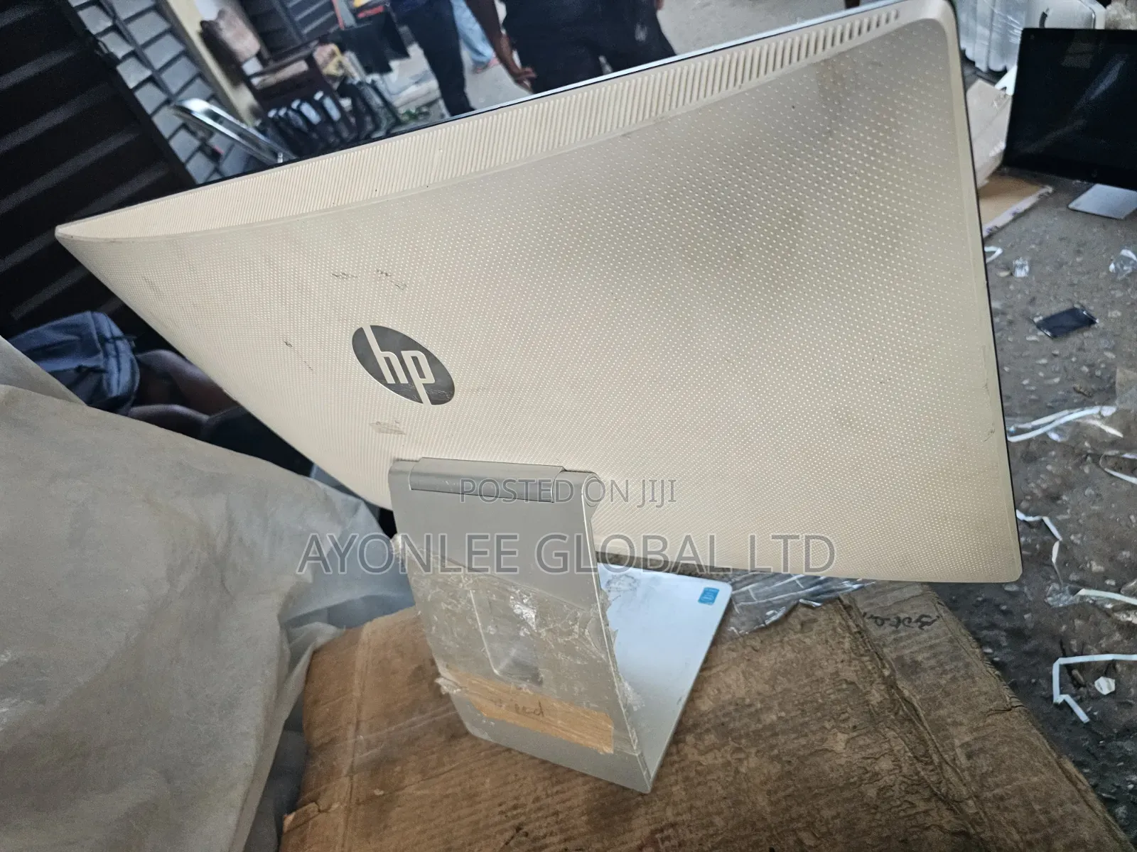 Desktop Computer HP Pavilion 27 16GB Intel Core i7 HDD 1T
