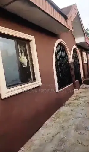 Furnished 6bdrm Block of Flats in Benin City for sale