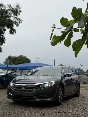 Honda Civic LX 4dr Sedan (2.0L 4cyl) 2016 Gray