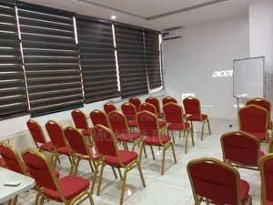 Training Room, Executive Offices, Workstations & Virtual Office