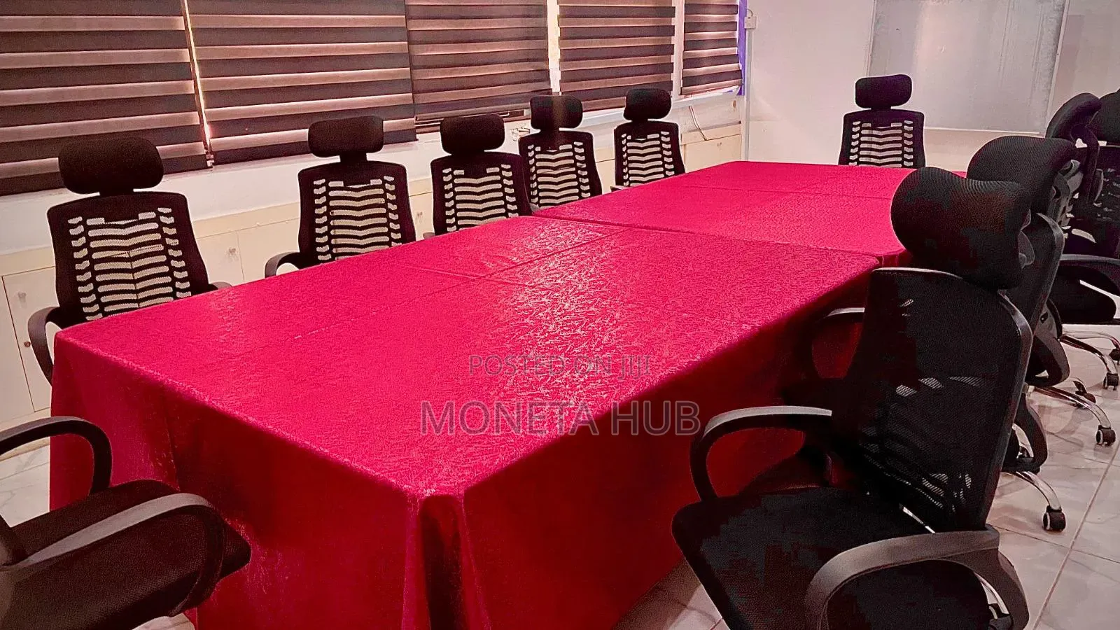 Training Room, Executive Offices, Workstations & Virtual Office