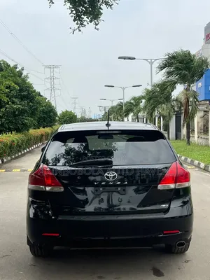Toyota Venza 2011 Black