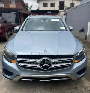 Mercedes-Benz GLC-Class 2017 Blue