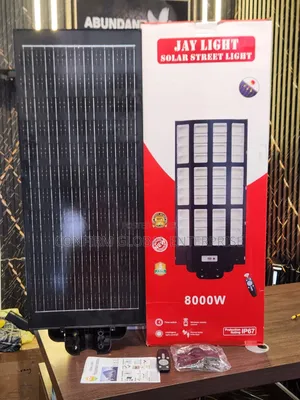 Powerful 8000W Jay Light Solar Street Light