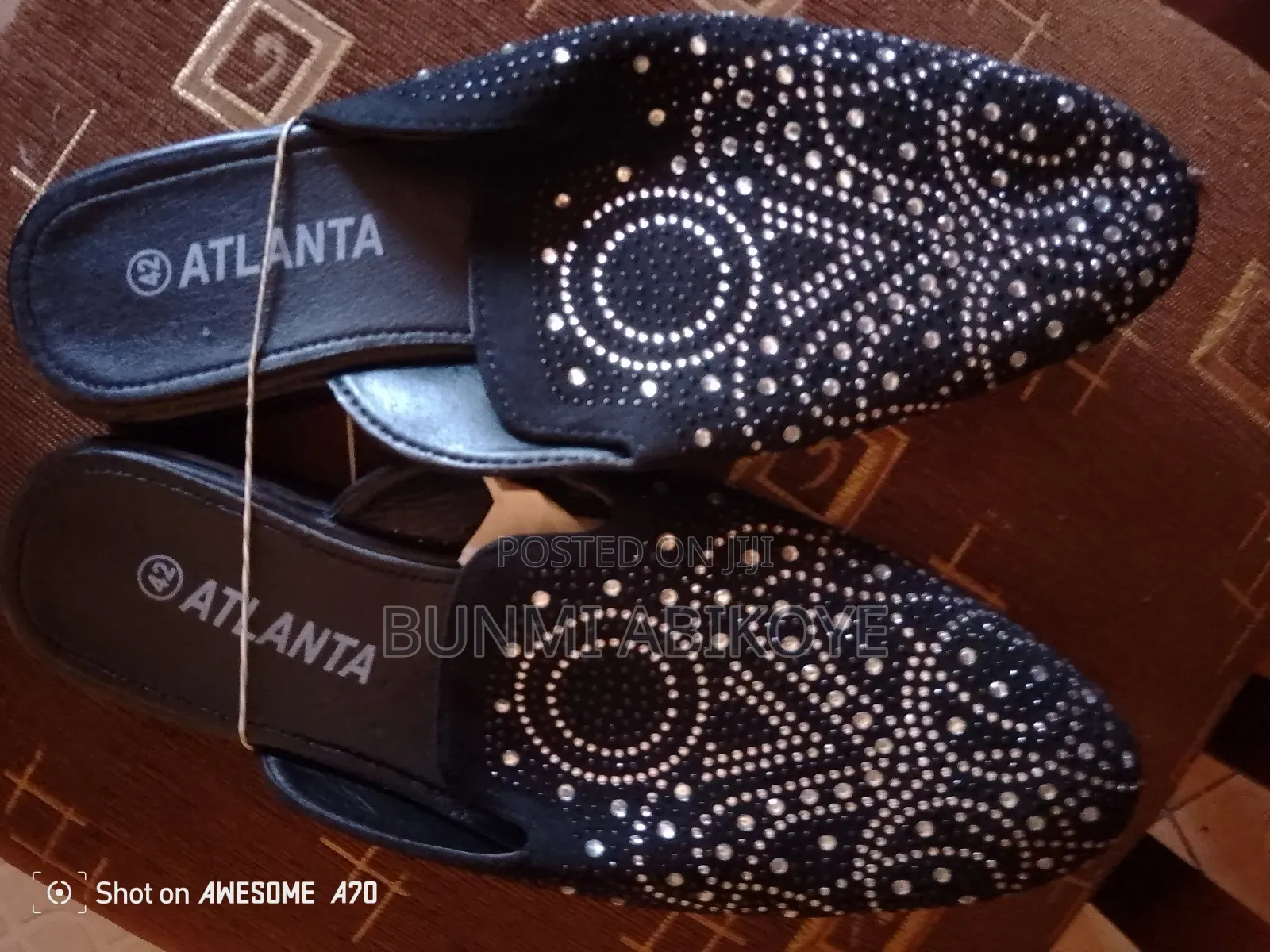 Stone Half Shoe