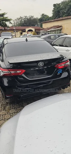 Toyota Camry 2019 Black