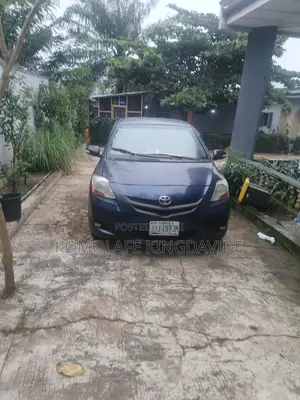 Toyota Yaris 1.5 S Automatic 2009 Blue