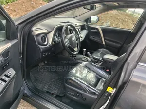 Toyota RAV4 2015 Gray
