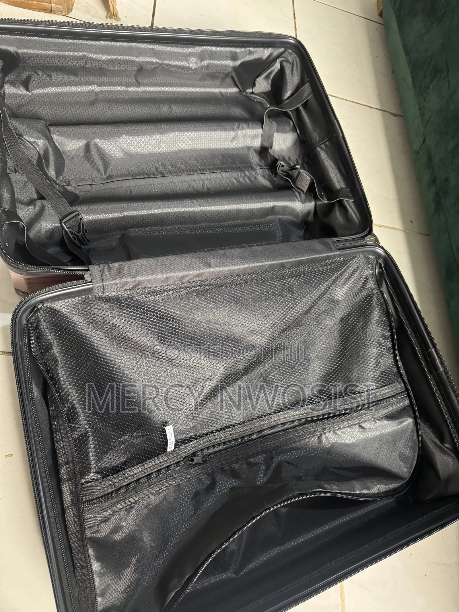 Hand Luggage Box