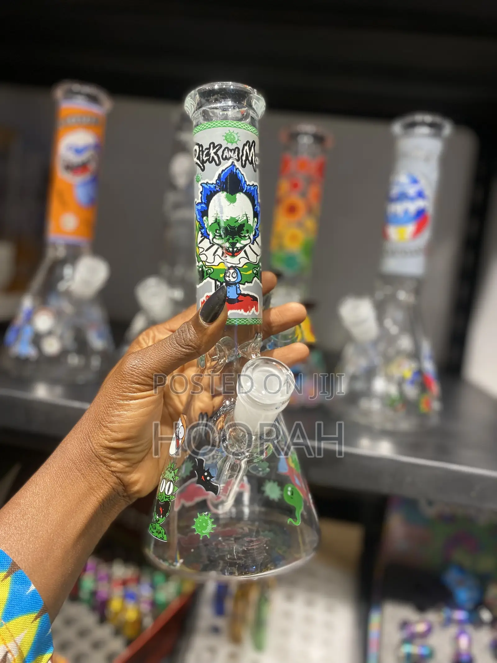 Trendy Glass Bong