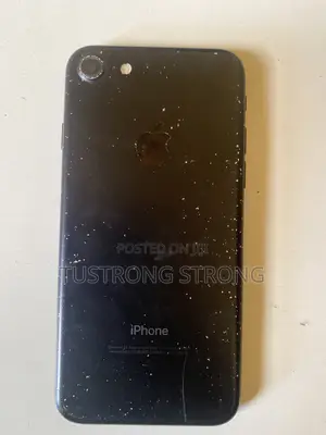 Apple iPhone 7 32 GB Black