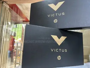 New Laptop HP Victus 15 24GB Intel Core 7 SSD 1T