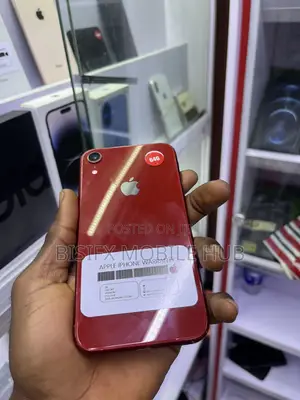 Apple iPhone XR 64 GB Red