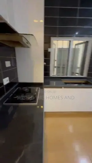 2bdrm Block of Flats in Osapa London Lekki, Bucknor for rent