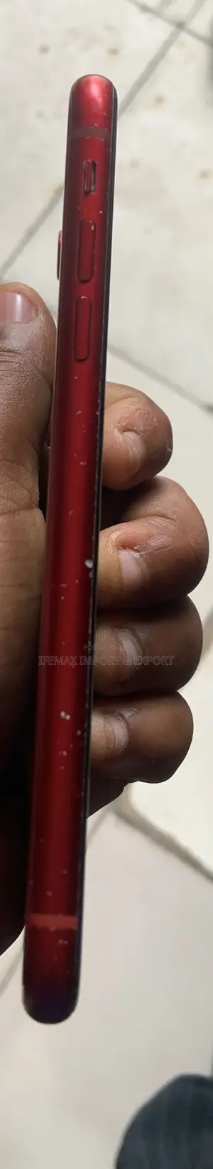 Apple iPhone XR 128 GB Red