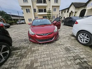 Hyundai Elantra 2015 Red