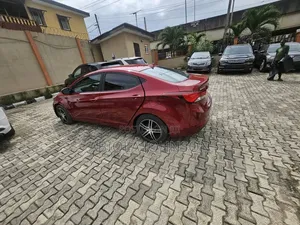 Hyundai Elantra 2015 Red