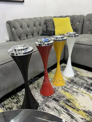 Standing Long Decor Ash Tray