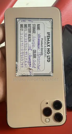 Apple iPhone 11 Pro Max 64 GB Gold
