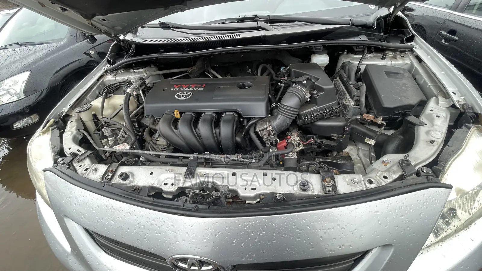 Toyota Corolla 2010 Silver
