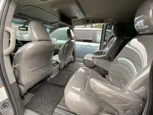 Toyota Sienna XLE Premium 8-Passenger 4dr Minivan (3.5L 6cyl 6A) 2015