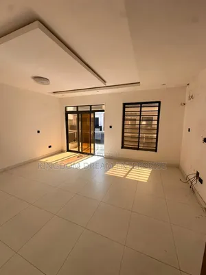 4bdrm Townhouse / Terrace in Ologolo Lekki Lagos for rent