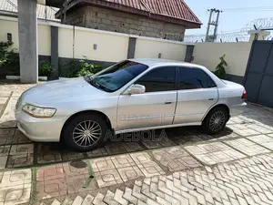 Honda Accord Wagon 2000 Silver