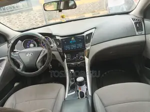 Hyundai Sonata 2011 Black