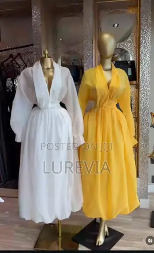 Women’s Elegant Pleated Midi Dress