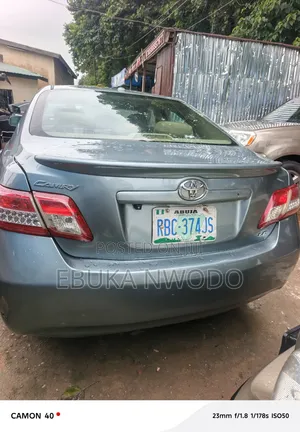 Toyota Camry 2010 Gray