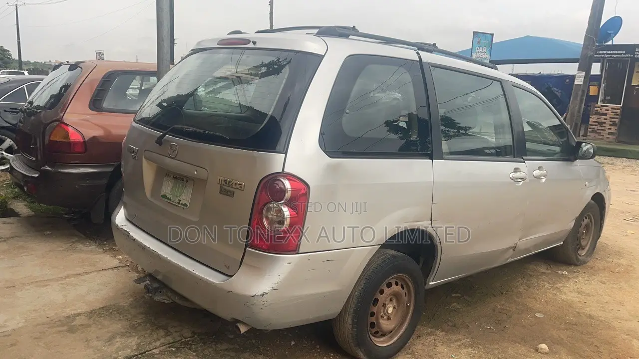 Mazda MPV LX 2006 Silver