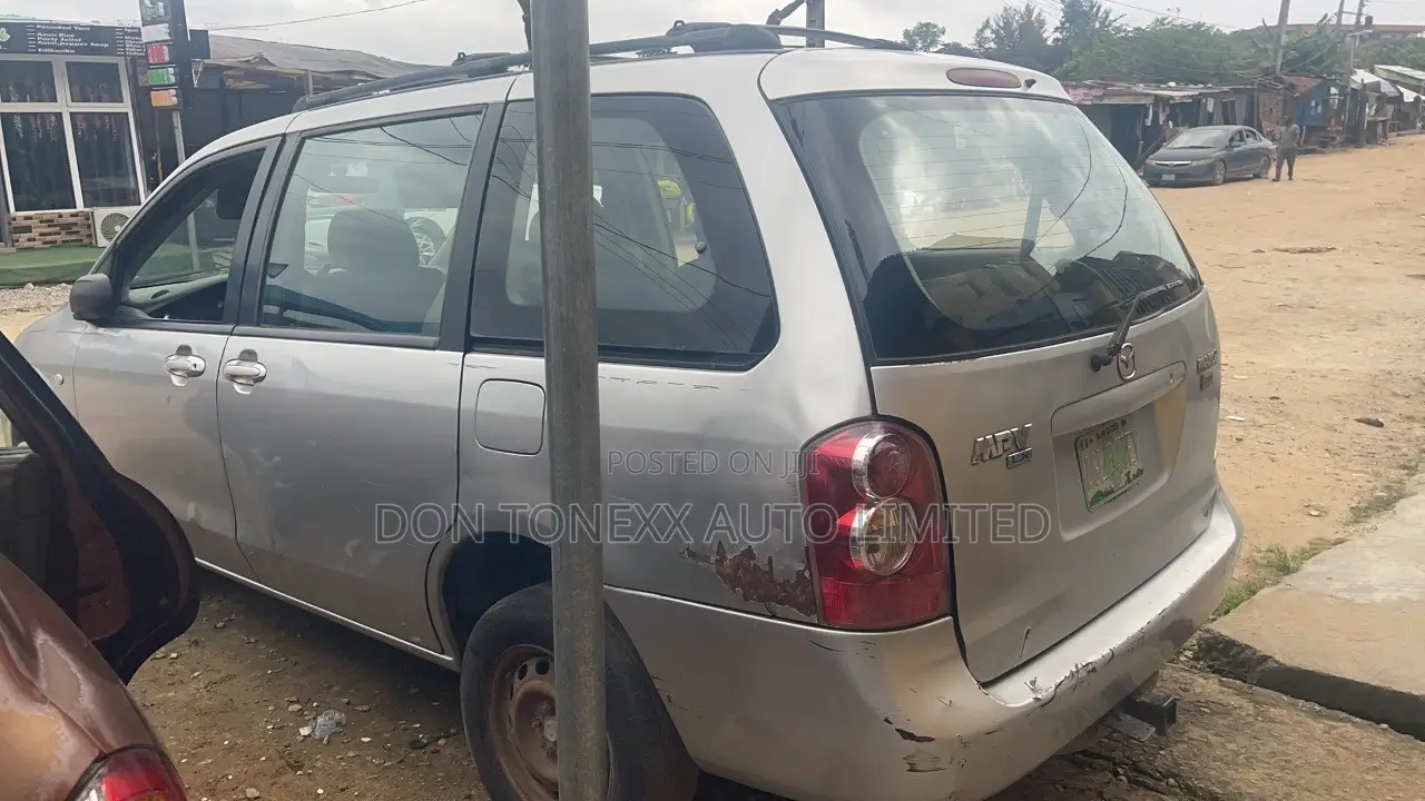 Mazda MPV LX 2006 Silver