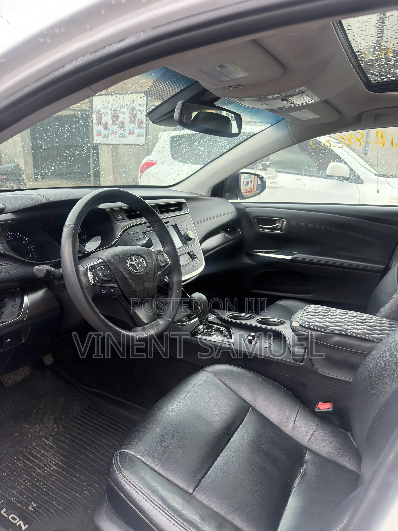 Toyota Avalon 2018 White
