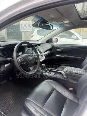 Toyota Avalon 2018 White