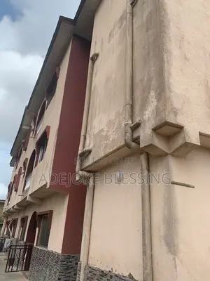 2bdrm Apartment in Abaranje, Ikotun / Ikotun/Igando for rent