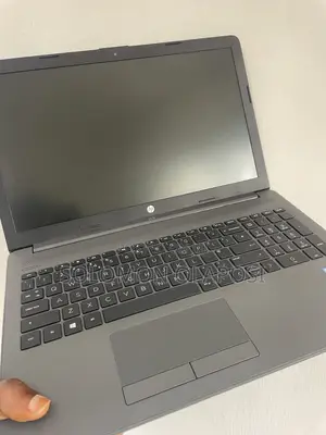 Laptop HP 250 G7 8GB Intel Core i5 SSD 256GB