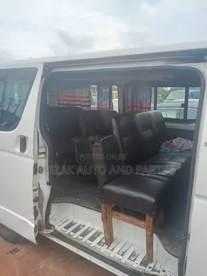 Toyota HiAce 2010 White
