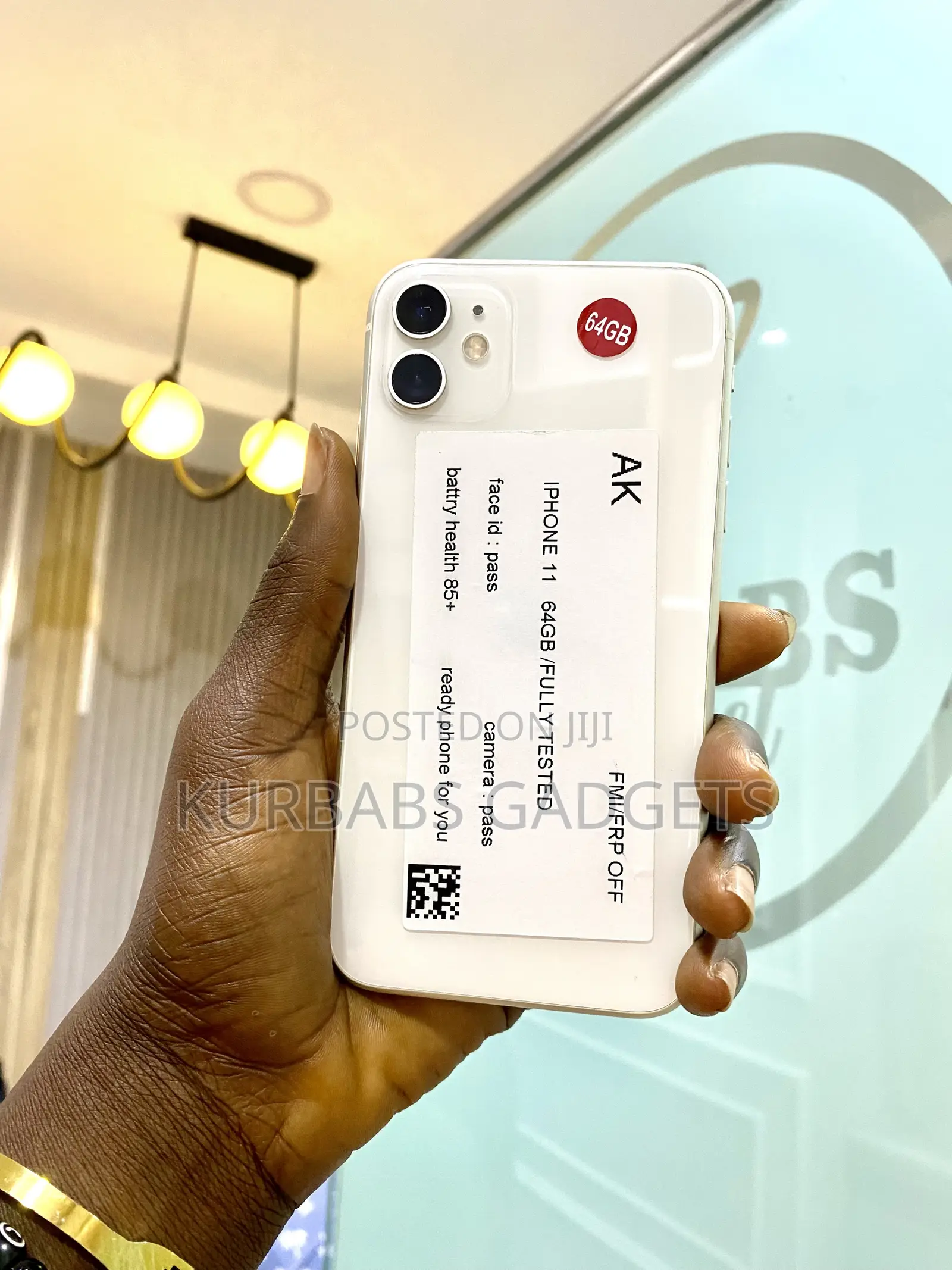 Apple iPhone 11 64 GB White