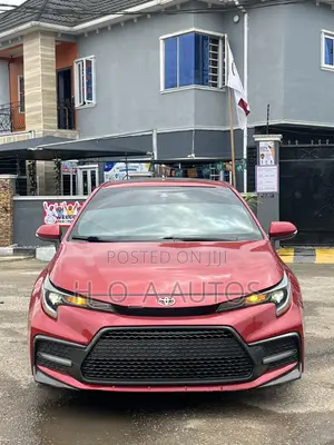 Toyota Corolla SE 2020 Red
