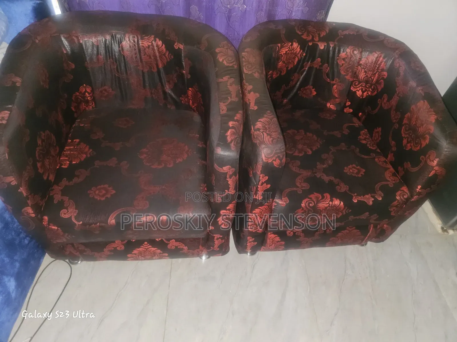 2 Sets of Single Sitter Chairs