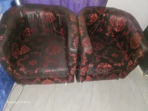 2 Sets of Single Sitter Chairs