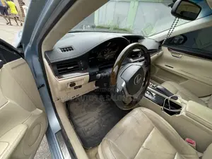 Lexus ES 2014 Blue