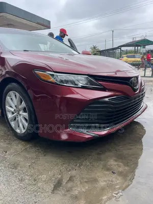 Toyota Camry LE FWD 2020 Maroon