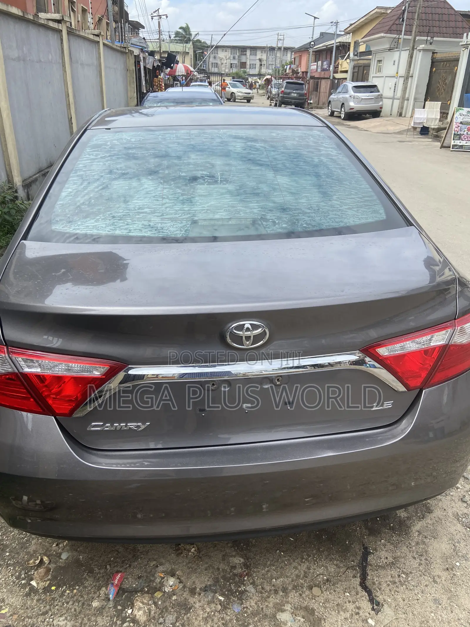 Toyota Camry 2016 Gray